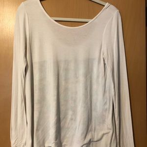 Hi-low long sleeve shirt with detailed back